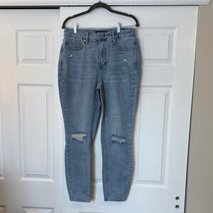 Judy Blue Light Blue Skinny Jeans